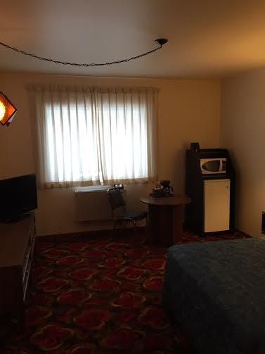 Royal Hotel Flin Flon Luaran gambar